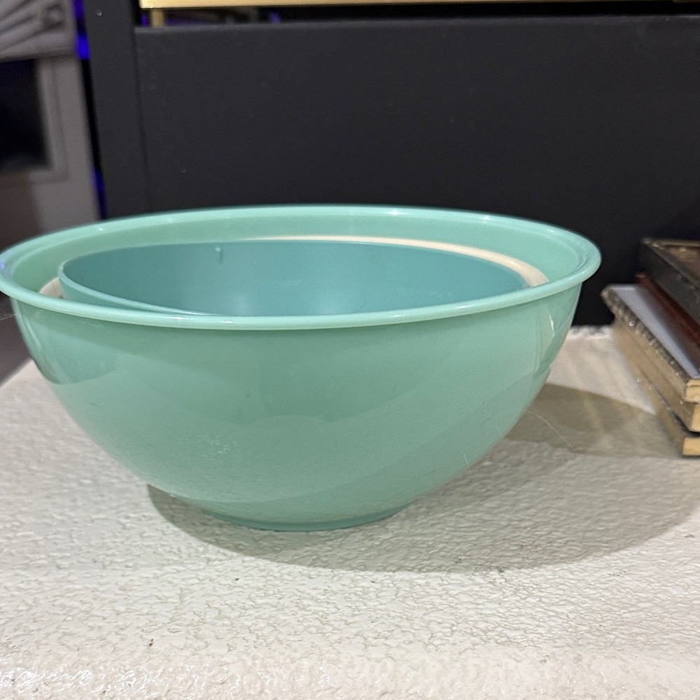 Set of Three Nested Bowls in Cream and Teal plus 1 more total 4 - Picture 3 of 5